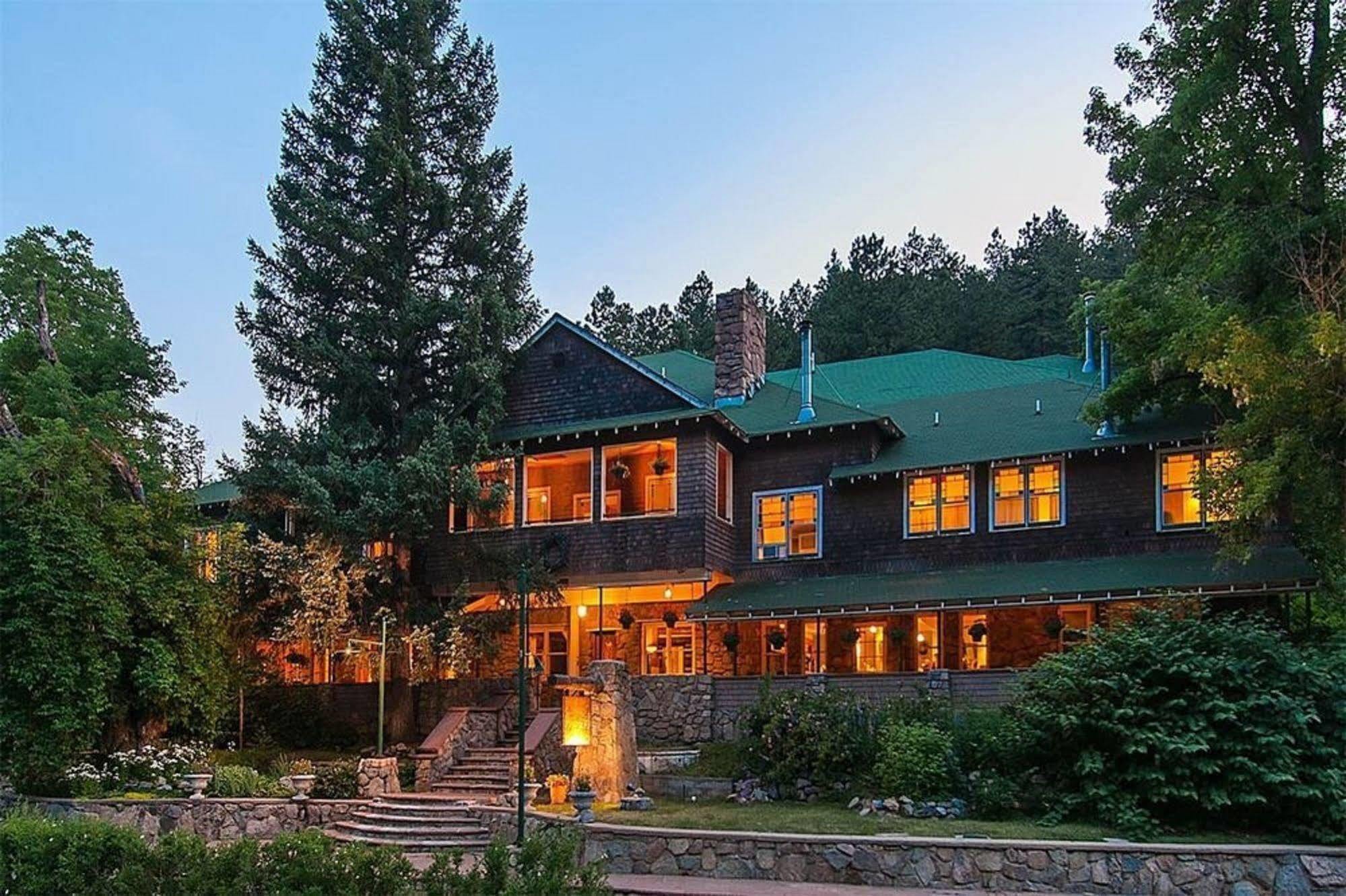 Alps Boulder Canyon Inn Extérieur photo