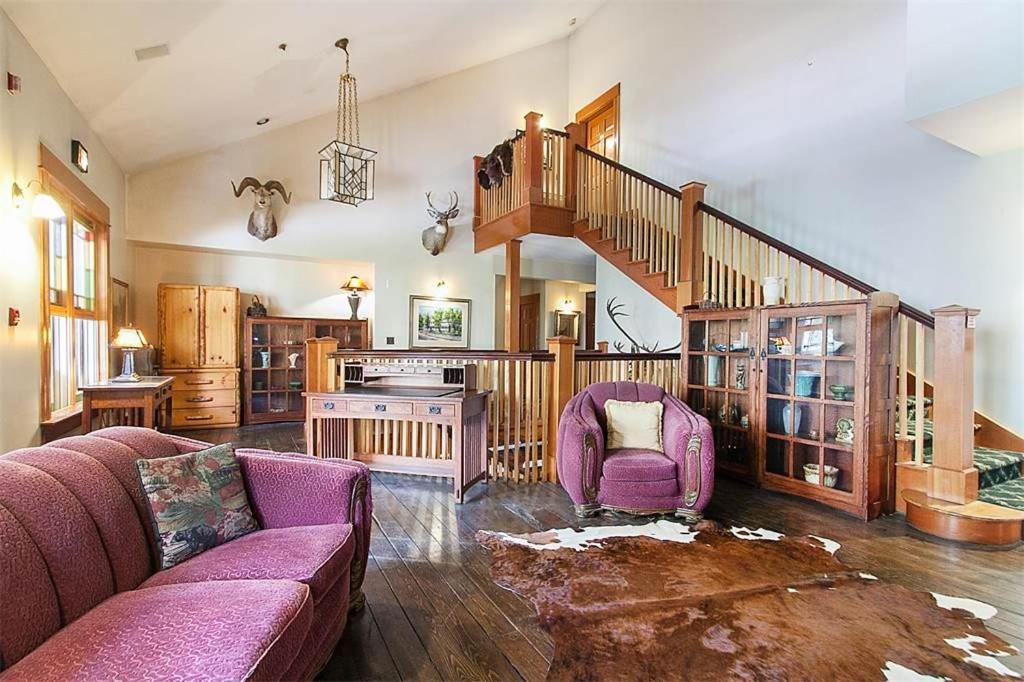 Alps Boulder Canyon Inn Extérieur photo